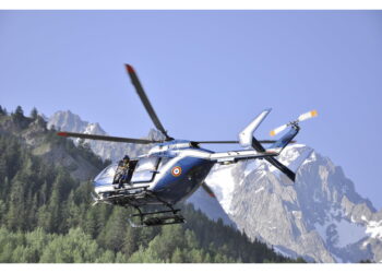 Quarantaquattrenne francese stava scendendo dal versante Nord