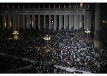 Domani attesi 150mila fedeli