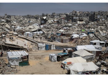 Al Jazeera: altre 6 persone uccise stanotte nella Striscia