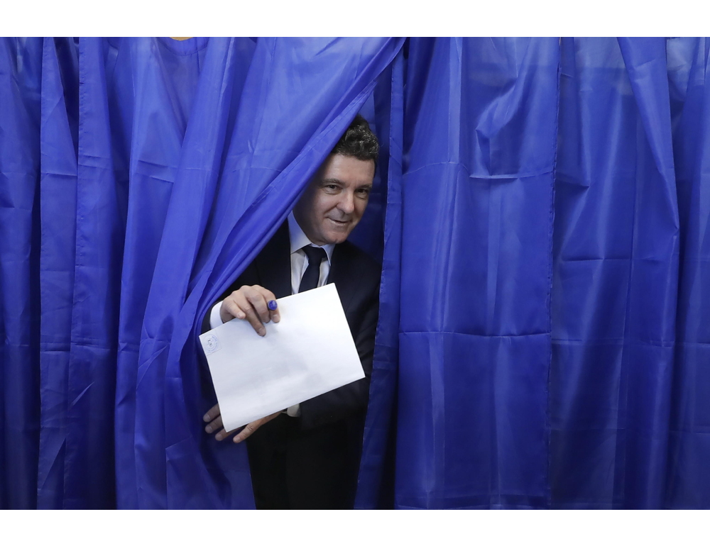 Romania, Dan al ballottaggio delle presidenziali contro Simion