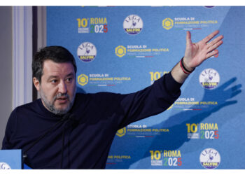 "No a eserciti o debiti europei per comprare nuove armi"