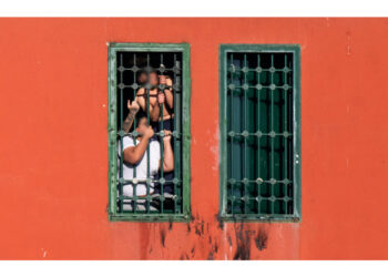 E' accaduto stamani nel carcere di Udine. Protesta sindacato