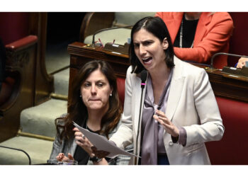 'Di fronte a questo oltraggio come si può restare fermi?'