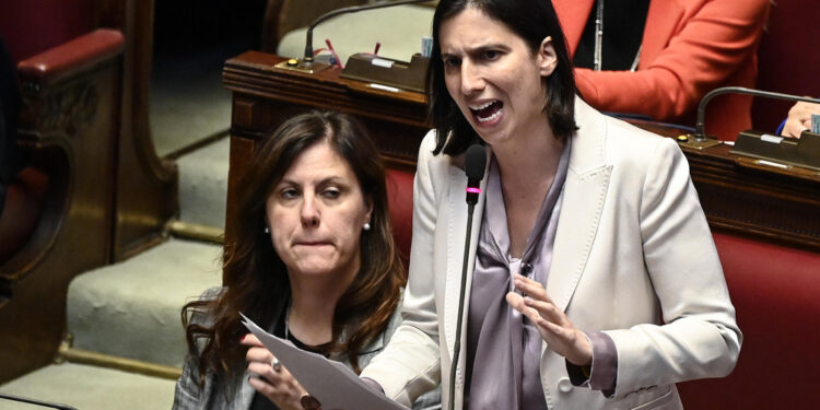 'Di fronte a questo oltraggio come si può restare fermi?'