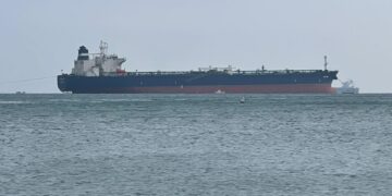 La scoperta dopo aver messo in secca la petroliera