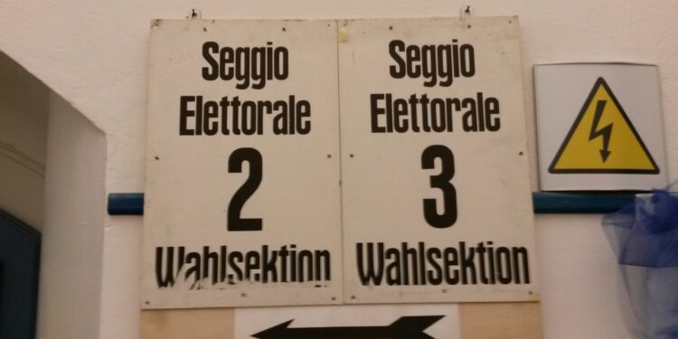 Si vota fino alle 22