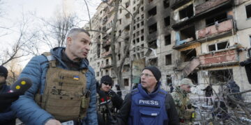 Poche ore dopo la scadenza della 'tregua' dichiarata da Putin