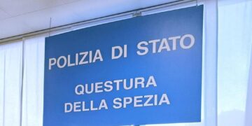 Invito a trovare "soluzioni alternative" da Questura Spezia