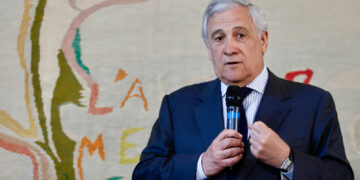 'Liberiamo gli ostaggi ma lasciamo in pace popolo vittima Hamas'