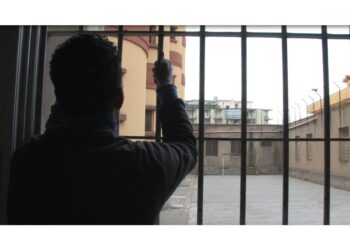 Dura un'ora e mezzo la fuga di un detenuto senegalese
