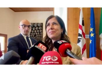 La presidente: 'vado avanti