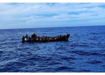 Sarebbero morti di fame e di sete