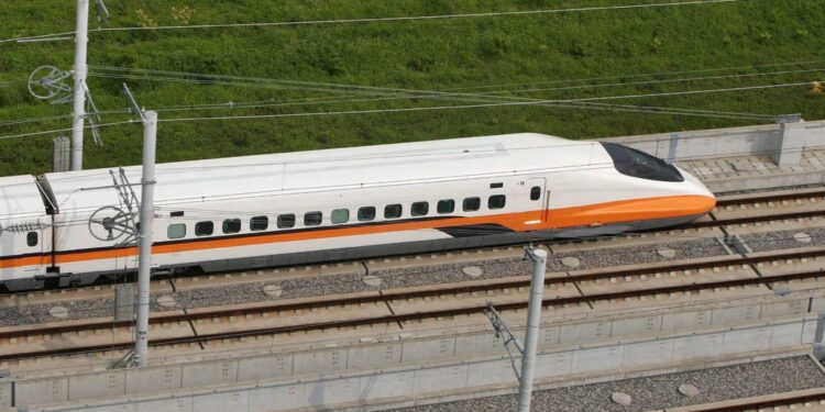 Bloccato il Tokaido Shinkansen