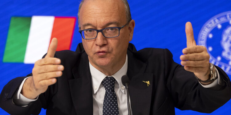 'Poi affronteremo tema se estendere alle superiori il divieto'