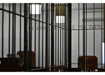 Contestata anche la tortura. Croce Rossa parte civile