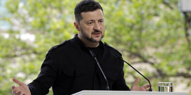 Leader ucraino: 'Ma penso che non voglia né tregua né negoziati'