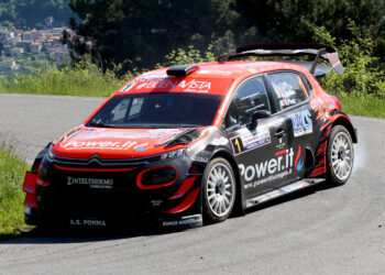 La Citroen di Spataro e Piras