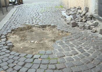 Buca viale Geno