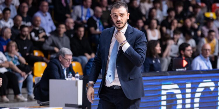 Nicola Brienza, allenatore di Cantù