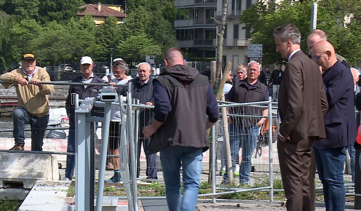 I nuovi parapetti del lungolago non convincono, polemiche e dubbi