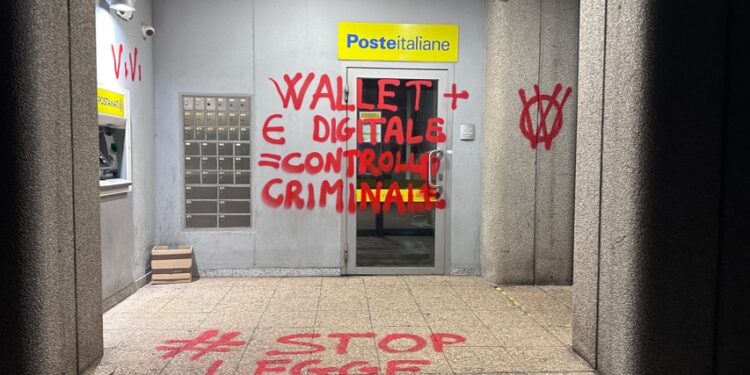 Vighizzolo vandalizzate poste