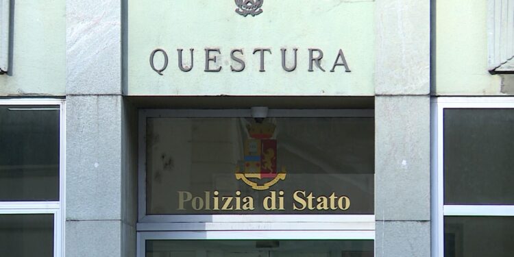 questura di Como