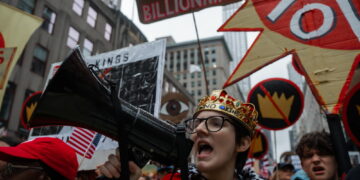 Più di 20.000 anche a Los Angeles e San Francisco