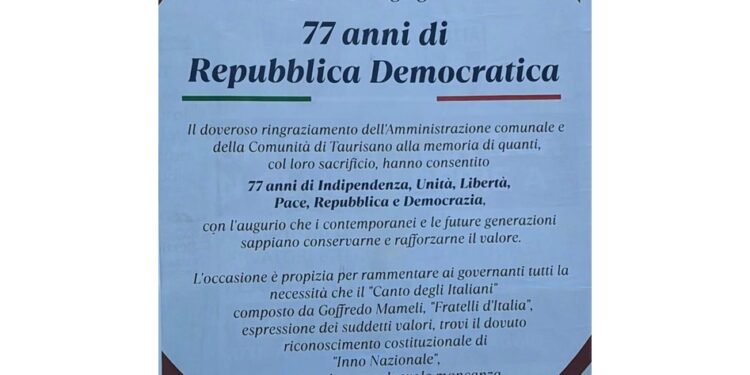Numero su manifesti è stato poi corretto a mano con '79 anni'