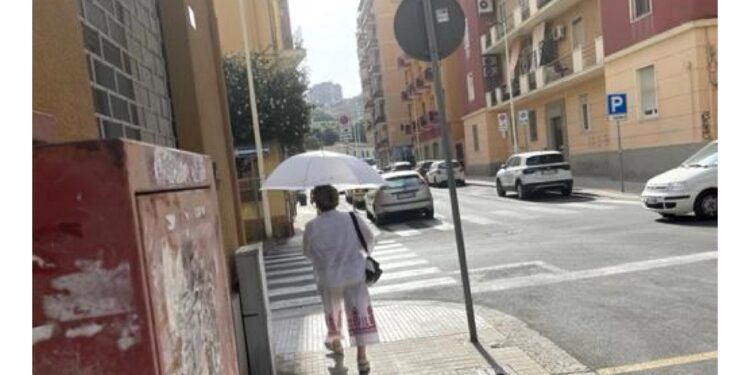 Scatta anche l'avviso di pericolo incendi