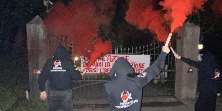 'Per mantenere viva l'attenzione sulla loro sorte'