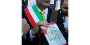 Ai domiciliari anche una dirigente del comune del Barese