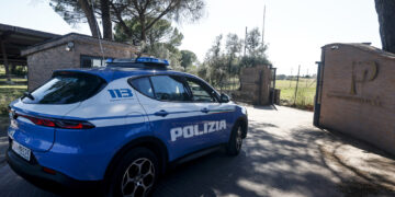 Disposte analisi dopo prelievo acqua
