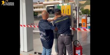 Provvedimenti anti-mafia della Dda di Ancona eseguiti da Finanza