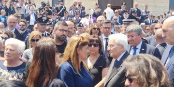 Intensa commozione di genitori