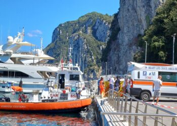 Indagini dopo autopsia bis ma in piedi il suicidio e l'incidente