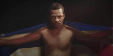 È il vincitore due Grammy Latino per la canzone 'Patria y Vida'