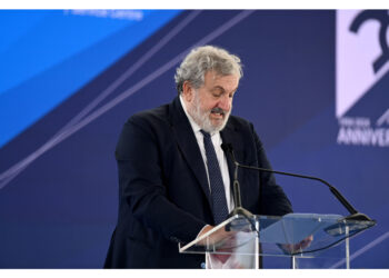Per il presidente della Regione Puglia sarà il quarto figlio