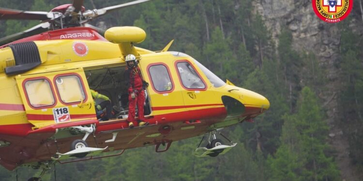 Soccorso alpino in azione in Val Soana