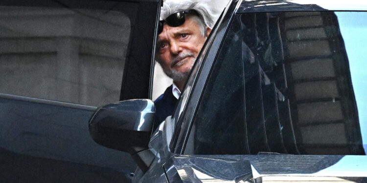 L'appartamento di Massimo Ferrero nel centro storico