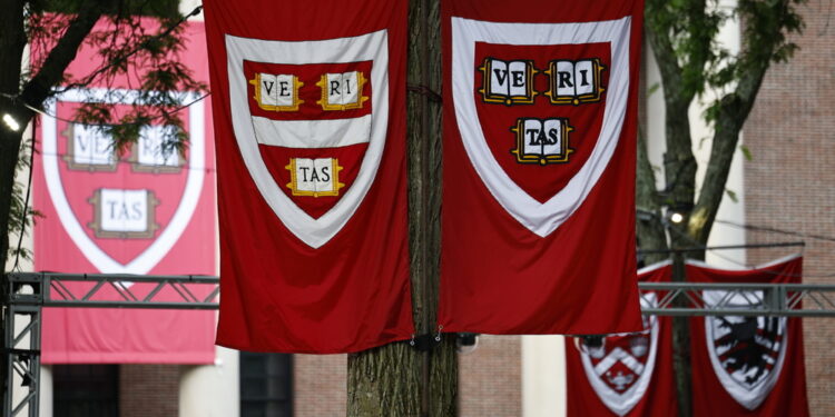 Poche ore dopo il ricorso dell'università