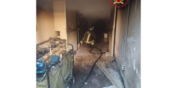 Evacuati gli altri inquilini