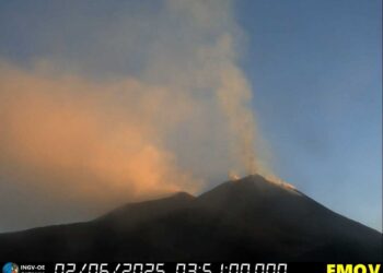 Tremore vulcanico su livelli alti