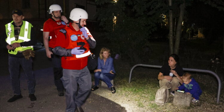 Sessanta i feriti