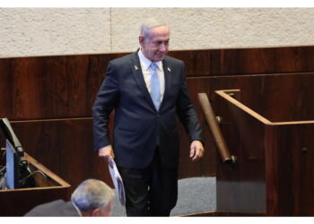 Per 6 mesi vietate altre sfiducie. Patto fra Likud e ortodossi