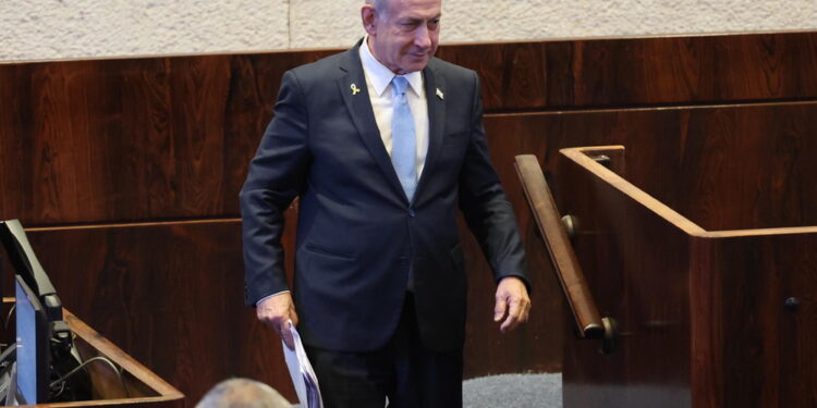 Per 6 mesi vietate altre sfiducie. Patto fra Likud e ortodossi