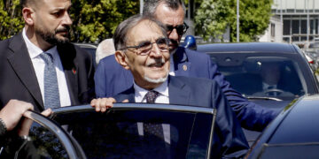 'A ricordo martiri che hanno dato la vita contro carri armati'
