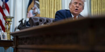 Nyt: L'Amministrazione ne ha chiesto le dimissioni