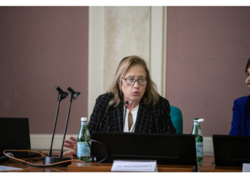 (v. 'Scuola in licei..' delle ore 12:34)