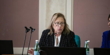 (v. 'Scuola in licei..' delle ore 12:34)