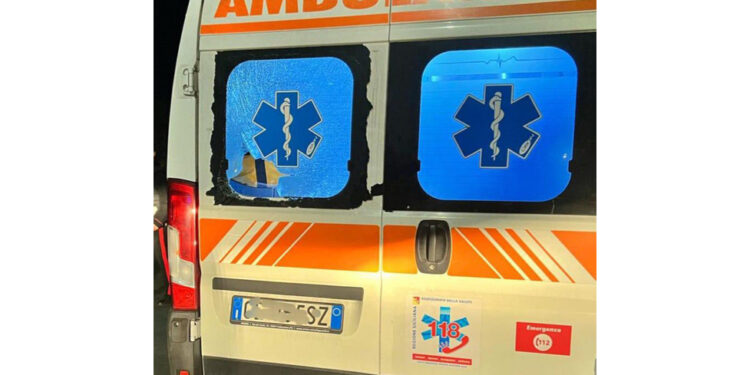 Ne era privo da 13 anni. Il medico ha precedenti per lesioni